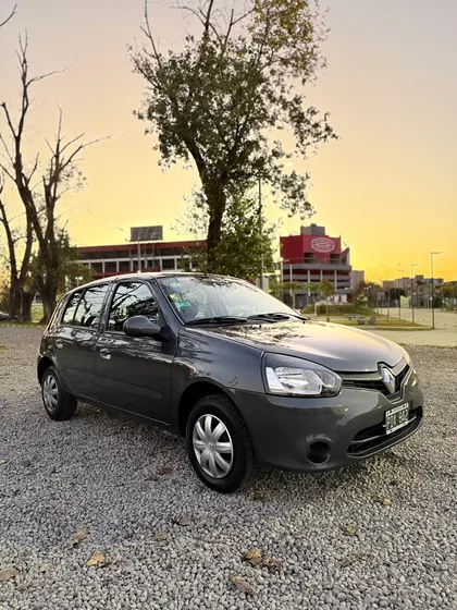 Renault Clio 1.2 Mio Confort Abs Abcp