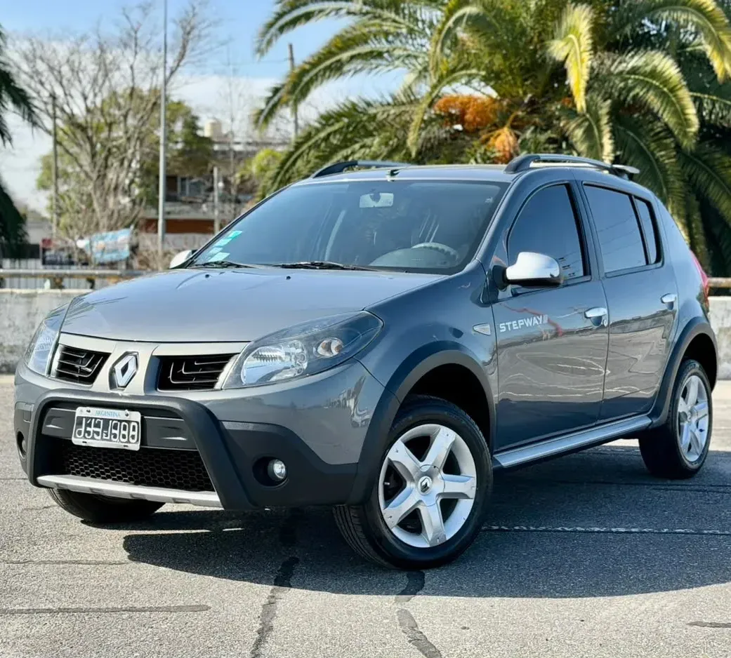 Renault Sandero Stepway 1.6 Confort 105cv