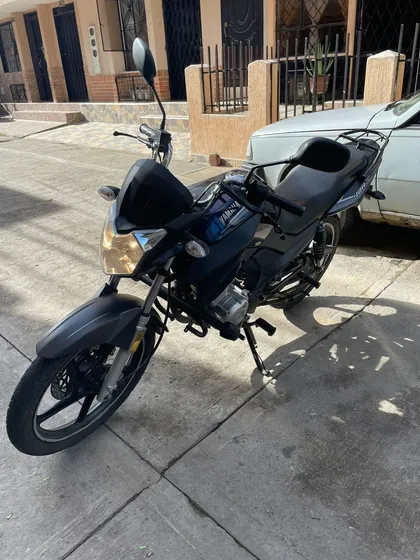 Motocicleta En Excelente Estado Único Dueño.