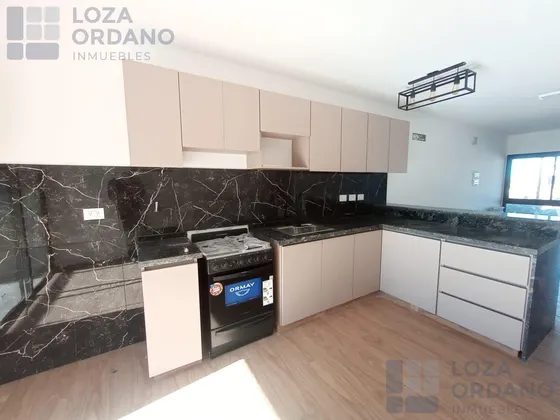 Docta Avenida Duplex En  Planta Baja