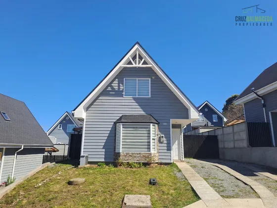 Casa En Venta De 3 Dorm. En Puerto Varas