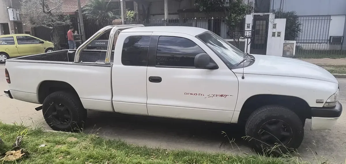 Dodge Dakota 2.5 I Sport Club Cab
