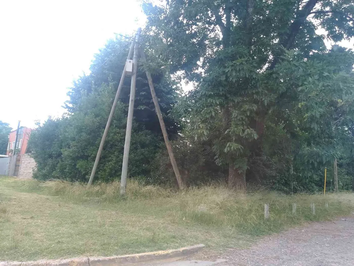 Premium Corner Lot for Sale in Gonnet