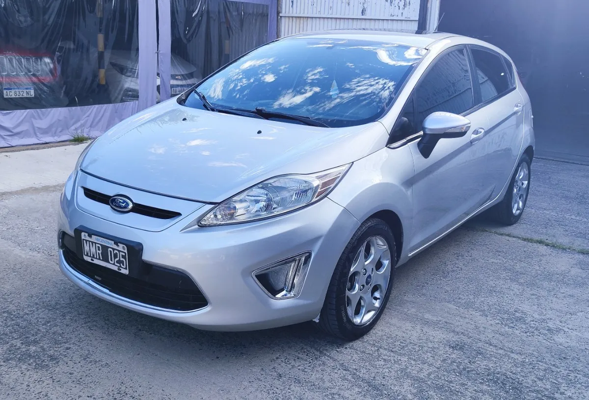 Ford Fiesta Titanium