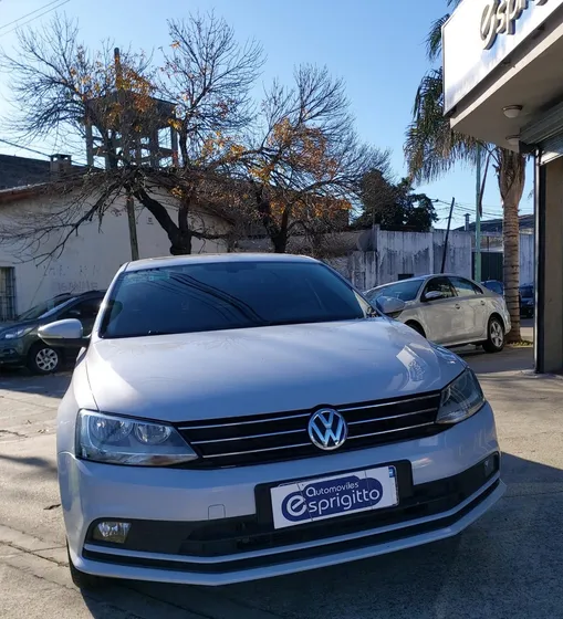 Volkswagen Vento 1.4 Tsi