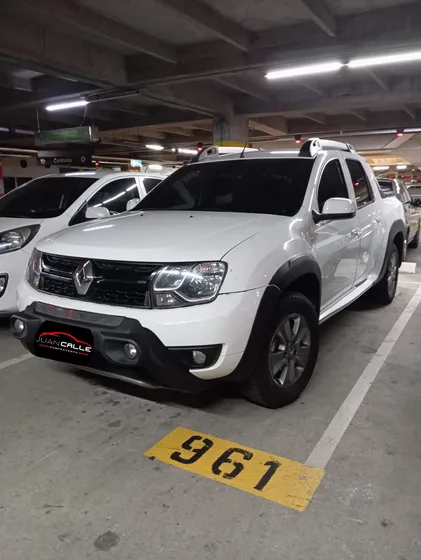 Renault Duster Oroch 2.0 Dynamique