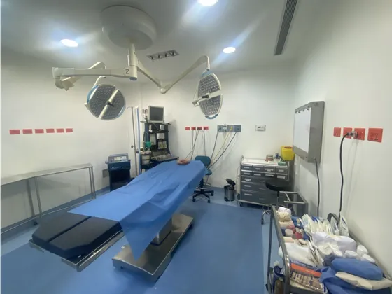Caracas Clinica/ Consultorio Venta Equipada   Lcm  004-25