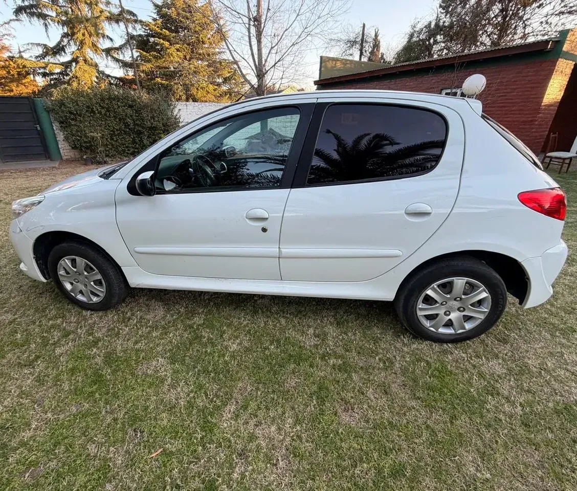 Peugeot 207 Compact Active 1.4