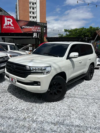 Toyota Land Cruiser 4.6 Vx Gasolina V8
