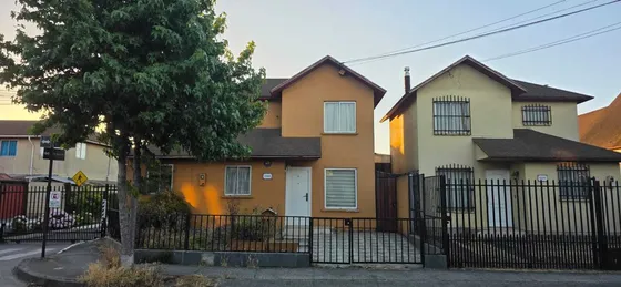 Rrb// Vende Hermosa Casa 3d/2b/2e Arboleda (171764)