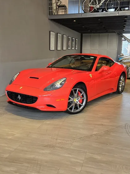 Ferrari California 4.3 460cv