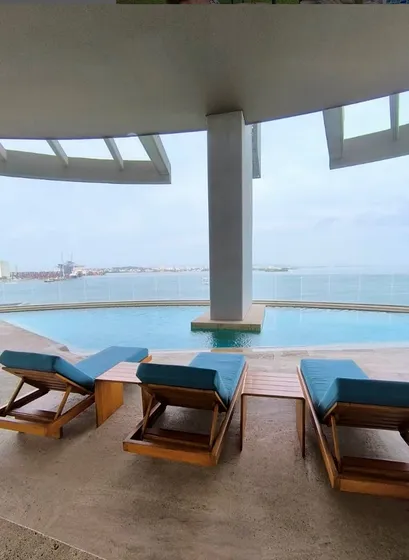 Alquilo Apartamento De Lujo En La Bahía De Bocagrande Con Una Inigualable Vista