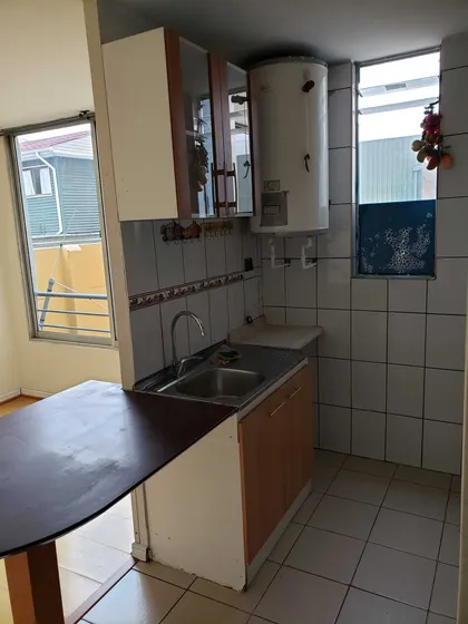 Luminoso Y Amplio En Sector Residencial (146229)