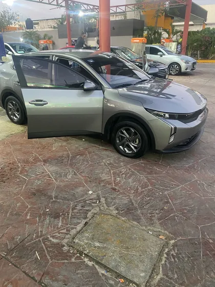 Kia K3 1.6 L Sedan At