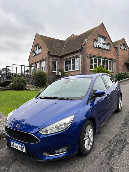 Ford Focus 2.0 Sedan Ghia At