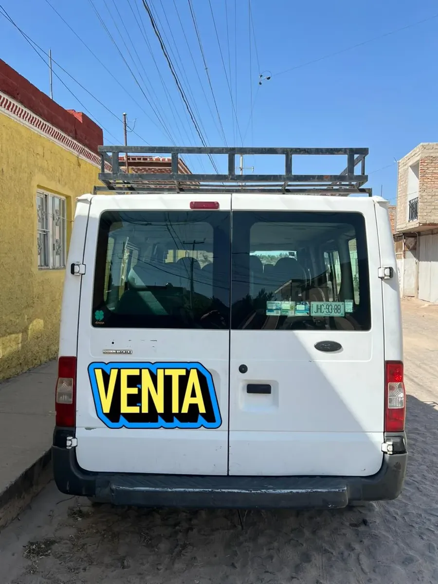 Ford Transit 15-Passenger423124505231380482