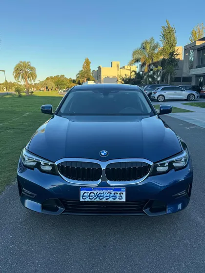 Bmw Serie 3 3.0 330i Sedan Sport Line 252cv