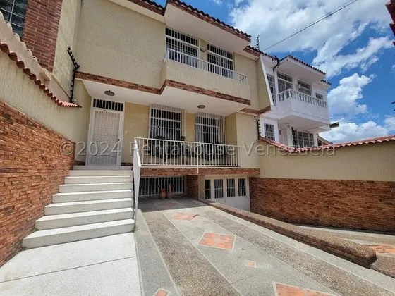 Horizonte Mls# 25-3553  Wm