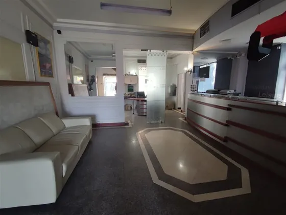 Arriendo Local Comercial Bilbao Providencia Uf 508 Uf 380