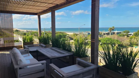 Casa En Punta Piedras Con Pileta Y Vista Al Mar - Tm6667631