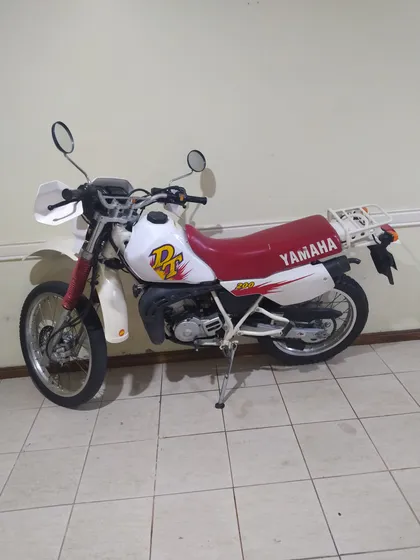 Yamaha Dt200