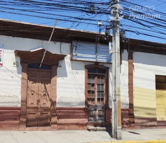 Casa En Venta De 12 Dorm. En La Serena