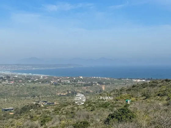 Condominio Rocas Del Mar. 5000 M2 Con Vista Al Mar