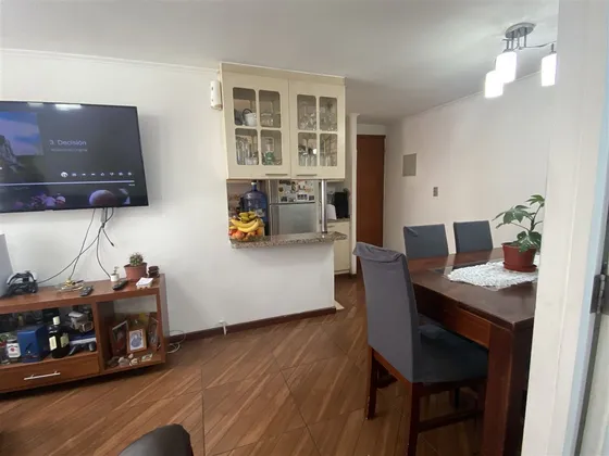 Departamento En Venta De 3 Dorm. En Macul