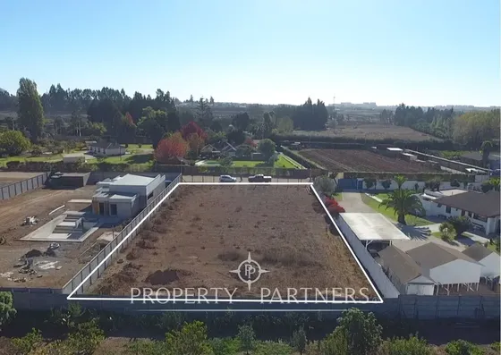 Terreno De 1.818 Mt2 En Exclusivo Condominio Don D...