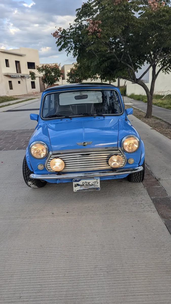 Mini Austin Clásico64014422089474121
