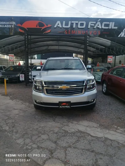 Chevrolet Suburban 5.4 Premier Piel 4x4 At