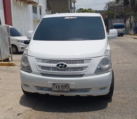 Hyundai Starex 2.5 H1
