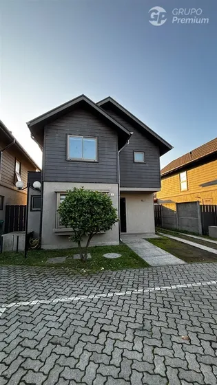 Casa En Arriendo De 3 Dorm. En Concepción
