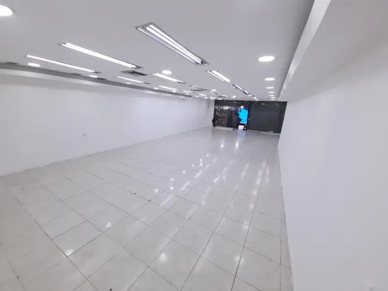 Local En Arriendo En Centro. Cod A792371