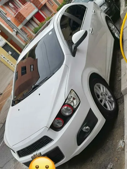 Chevrolet Sonic 1.6 Lt 5 P