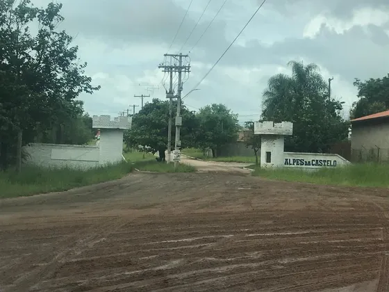 2 Terrenos Totalizando 1.085,42m² À Venda Em Bofete - sp - Condomínio Alpes Da Castelo 2. Podem Ser Vendidos Separadamente. Duas Escrituras Separadas!