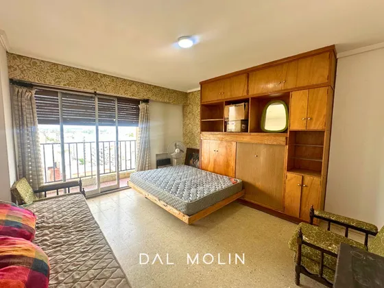 Departamento En Venta, Dos Ambientes En El Centro