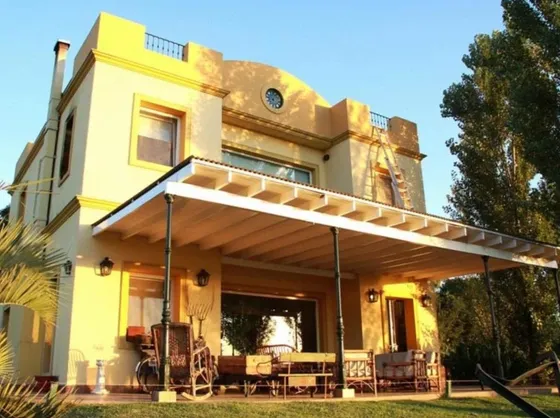 Venta Hotel De Campo. Salon De Eventos