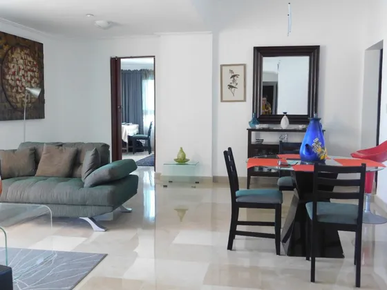  Espacioso Apartamento Con Impresionantes Vistas En Malecón Center: 2 Habitaciones + Estudio Convertible, 191 M² 