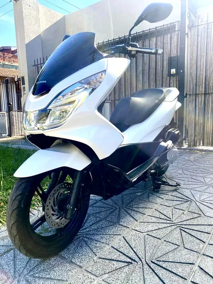 Honda Pcx 2017 17mil Km Segundo Dueño