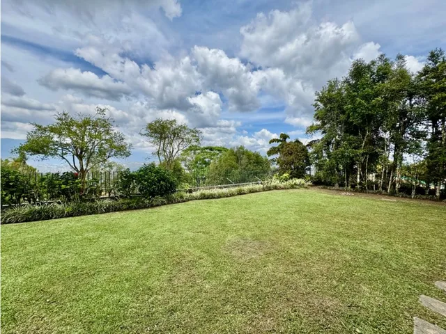 Se Vende Casa 850m2 5h+2s/7b/12p Alto Hatillo