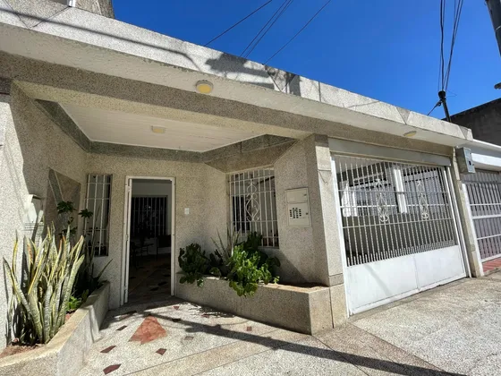 Casa En Venta En Irb Monteserino, El Remanso. Hg