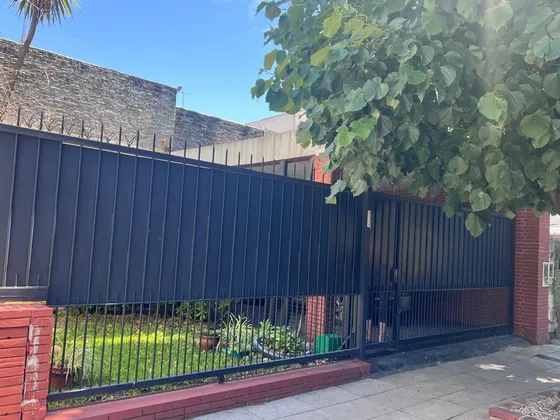 Venta Casa Santos Lugares Lote Propio