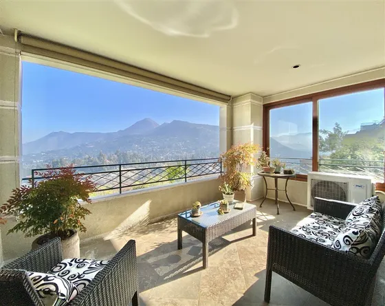 Departamento En Venta De 4 Dorm. Vista Espectacular Vitacura