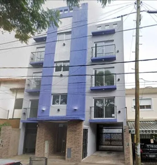 Martin Coronado Departamento  3 Ambientes 2 Baños Cochera 2 Autos Individual A La Calle Alquilado F: 8854