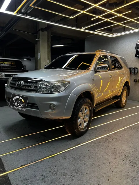 Toyota Fortuner Sr