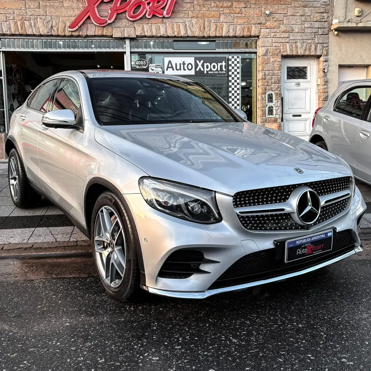 Mercedes-Benz GLC Class 2.0 GLC250 300 4MATIC Automatic