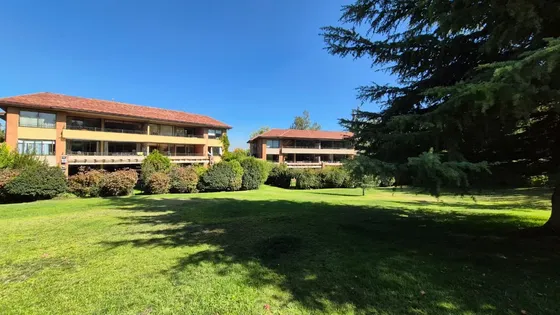 Venta Precioso Departamento Con Jardín Parque, Lo Barnechea