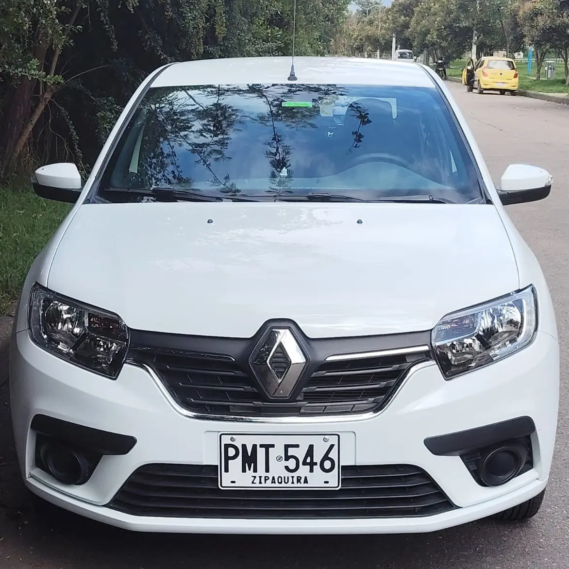 Renault Logan 1.6 Life Plus
