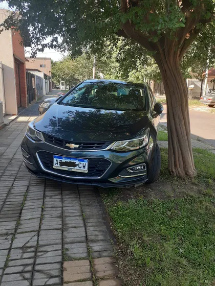 Chevrolet Cruze 1.4 Lt At Sedan